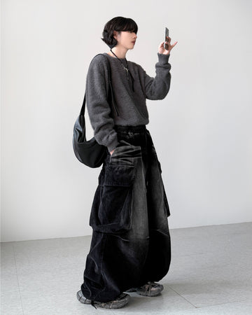 Akita Corduroy Balloon Pants